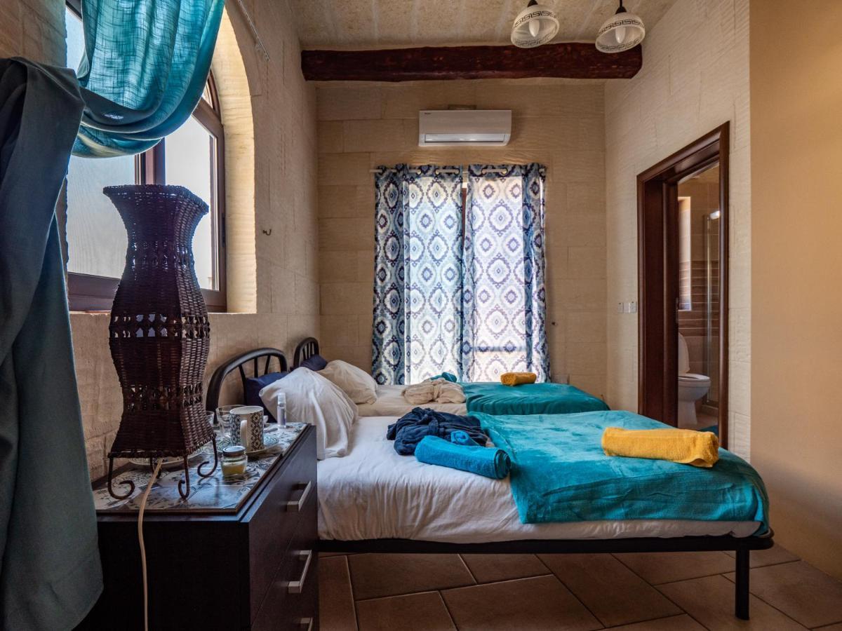 250 Yo Tal-Bambinu Boutique Farmhouse Xagħra Eksteriør billede