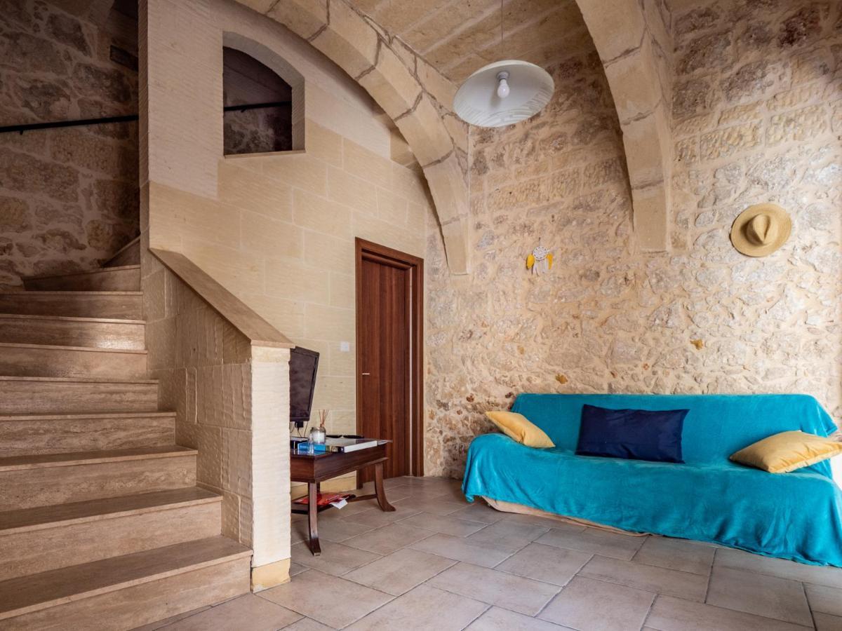 250 Yo Tal-Bambinu Boutique Farmhouse Xagħra Eksteriør billede